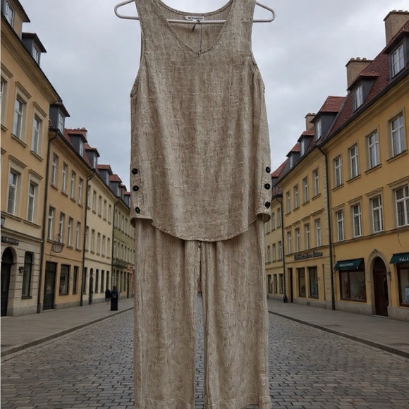 DKR & COMPANY Pants - Chic Beige Linen blend Sleeveless Pantsuit